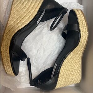 Steve Madden Mimosa Black and Tan Wedges